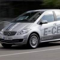 Mercy Rancang Mobil Rp 300 Jutaan untuk India