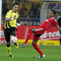 Pukul Hamburg, Dortmund Kokoh di Puncak