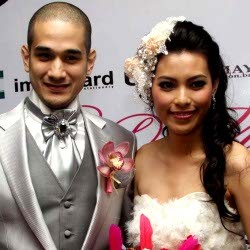 Okan Cornelius & Viviane Menikah di Hari Sakti