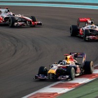 Webber & Alonso Jeblok, Vettel Juara