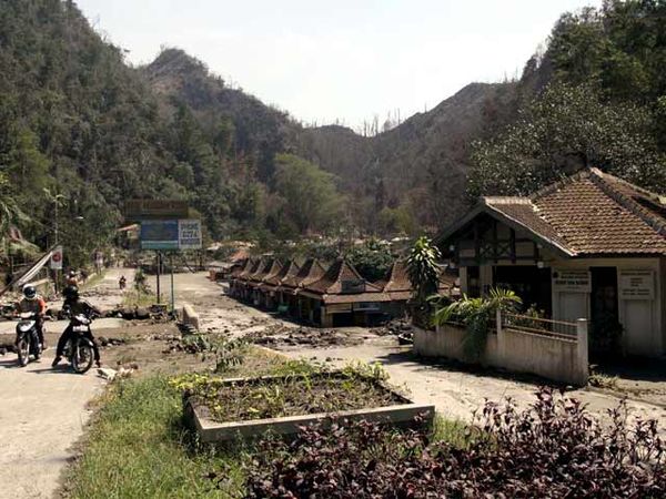 Objek Wisata Kaliurang Pasca Diterjang Awan Panas