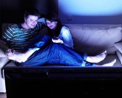 Film Beradegan Sensual Dapat Mengatasi Ejakulasi Dini