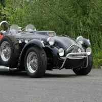 Mobil Jadul Lahir Kembali