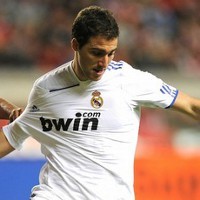 Higuain Antar Madrid ke Puncak