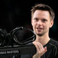 Kalahkan Monfils, Soderling Juara