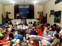 Film Sang Pencerah Hibur Pengungsi Merapi