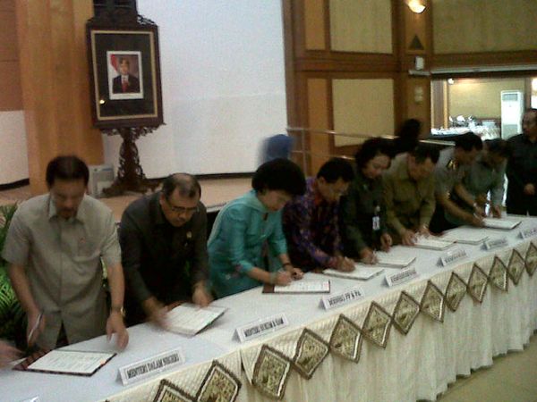 MoU Tingkatkan Kesejahteraan Anjal