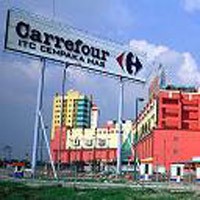 Harga Display Carrefour Cempaka Mas Berbeda dengan Harga Kasir 