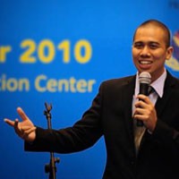 Proyektor Masa Depan Siap Pensiunkan Alat Tulis Kantor