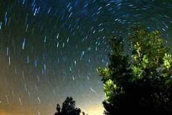 Yuk, Nikmati Hujan Meteor Leonid Dinihari Nanti Yuk, Nikmati Hujan Meteor Leonid Dinihari Nanti