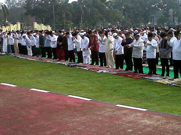 Mabes Polri Gelar Salat Id di Lapangan Bhayangkara