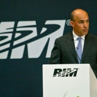 Bos BlackBerry Umbar Kritik untuk iPad