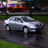 Menuju Puncak dengan Corolla Altis