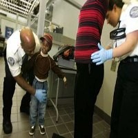 Bagian Intim Disentuh Petugas, Warga AS Protes Pemeriksaan Tubuh di Bandara