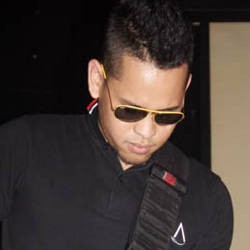 Satrio Alexa Nikahi Bintang FTV Setelah 7,5 Tahun Pacaran