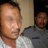 Terpengaruh Miras, Sopir Angkot Hajar Pegawai RSU Haji