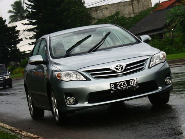 Test Drive Corolla Altis