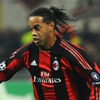 Soal Kontrak, Dinho Tenang-tenang Saja