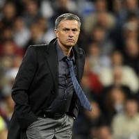 Dukungan buat Mourinho dari Maradona