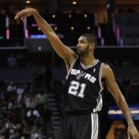 Duncan Rekor, Spurs Menang Lagi