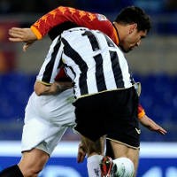 Tekuk Udinese, Roma ke Zona Champions