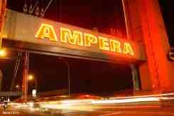 Seorang Pria Terjun ke Sungai Musi dari Jembatan Ampera