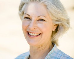 Fakta Tentang Mencabut Rambut Beruban