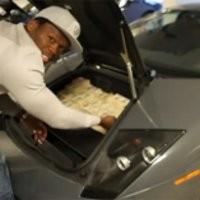 Edan, 50 Cent Simpan Jutaan Dolar di Bagasi Lamborghini