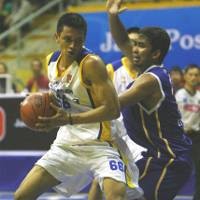 Satria Muda Benamkan Angsapura