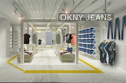 Energi New York Dalam Butik Baru DKNY Jeans