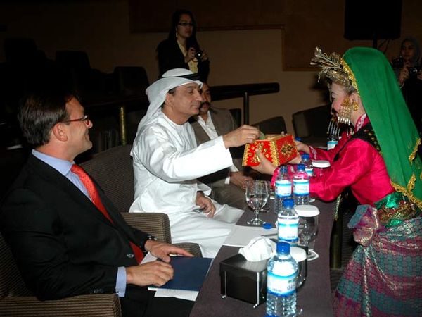 Promosi Investasi Riau di Abu Dhabi
