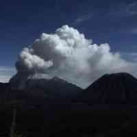 Aktivitas Vulkanik Bromo Beberapa Hari ke Depan Diprediksi Masih Meningkat