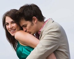 5 Cara Mudah Menjaga Romantisme Pernikahan