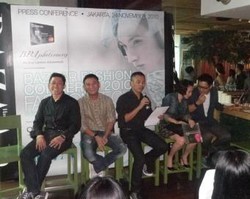 Bazaar Fashion Concerto 2010 Sarat Teknologi