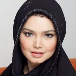 Siti Nurhaliza Tak Mau Lagi Dicalonkan Jadi Penyanyi Terpopuler