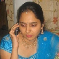 Wanita Single India Dilarang Gunakan Ponsel