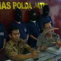 Komplotan Pencuri Mobil Niaga di Wilayah Jatim Dibekuk