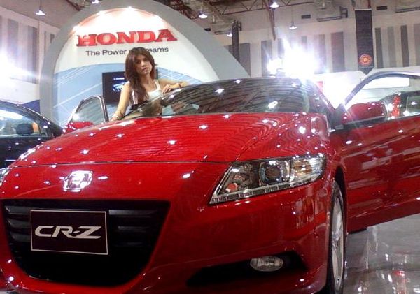 Bisa Disentuh Tak Bisa Dibawa Pulang