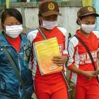 Warga Jarak Ijo Malang Rasakan Debu Vulkanik Bromo