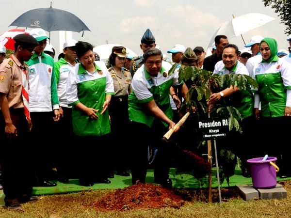 SBY Tanam Pohon 