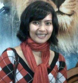 Lola Amaria Suka Film yang Serius