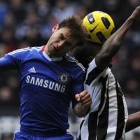 Chelsea Ditahan Newcastle