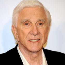 Leslie Nielsen The Naked Gun Meninggal Dunia