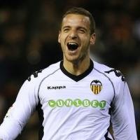 Dua Gol Soldado Menangkan Valencia