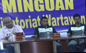 Kritik Boleh, Dukung Merah Putih Jalan Terus