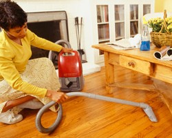 Tips Membersihkan Lantai Kayu