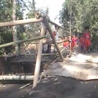 Lahar Dingin Merapi Rusak 32 Hektar Sawah & 3 Jembatan di Magelang