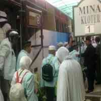 Empat Kloter Debarkasi Surabaya Terlambat dari Jadwal