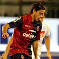 Diburu Rossoneri, Cagliari Proteksi Matri