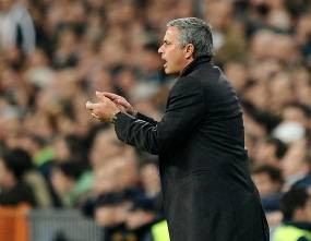 Mourinho Akui Barca Fantastis